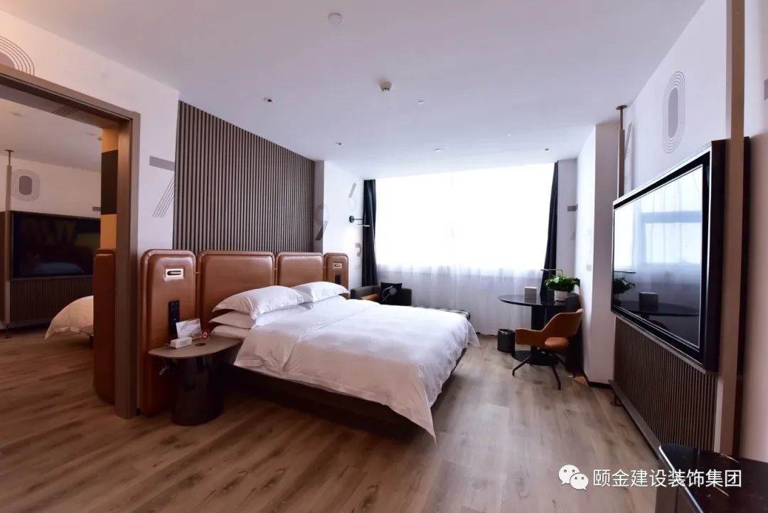 1660291683831553.jpg 8+8.jpg