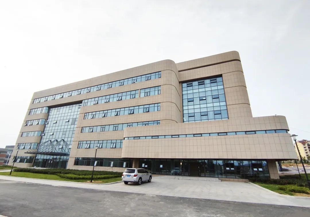 1660294049970298.jpg 2+2.jpg